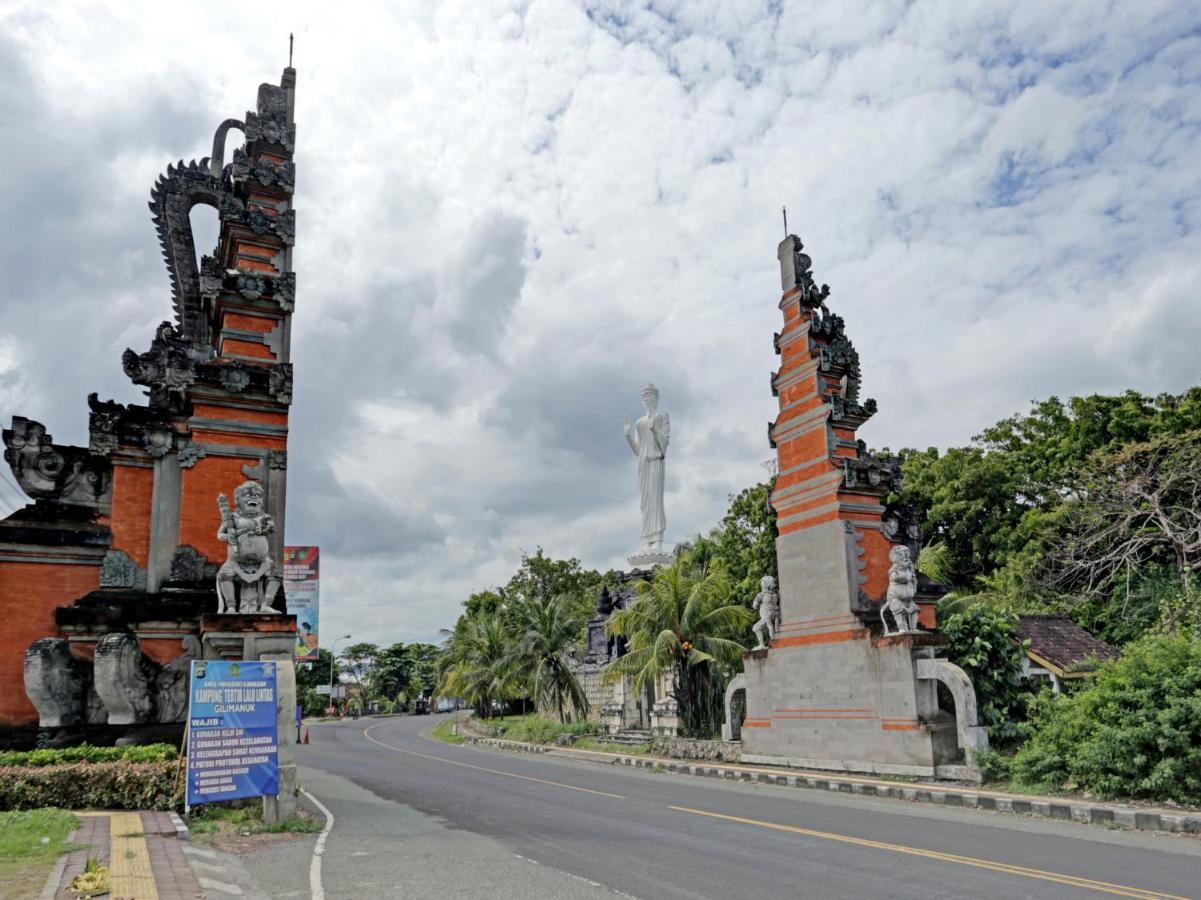 Oyo 3096 Hotel Dewi Warsiki Gilimanuk Esterno foto